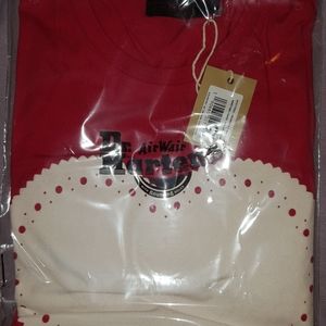 Dr. Martens red t-shirt with white heart, size L